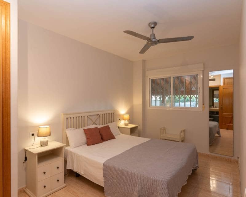 3 sovrum Lägenhet att hyra i Javea / Xabia med pool - 1 950 € (Ref: 8602148)