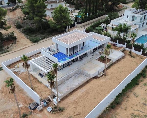 Chalet de 3 habitaciones en Javea / Xàbia en venta con piscina - 1.300.000 € (Ref: 8602424)