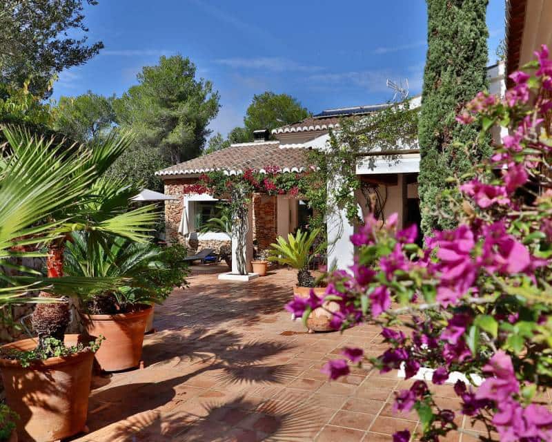 4 bedroom Villa for sale in Javea / Xabia - € 1,790,000 (Ref: 8637718)