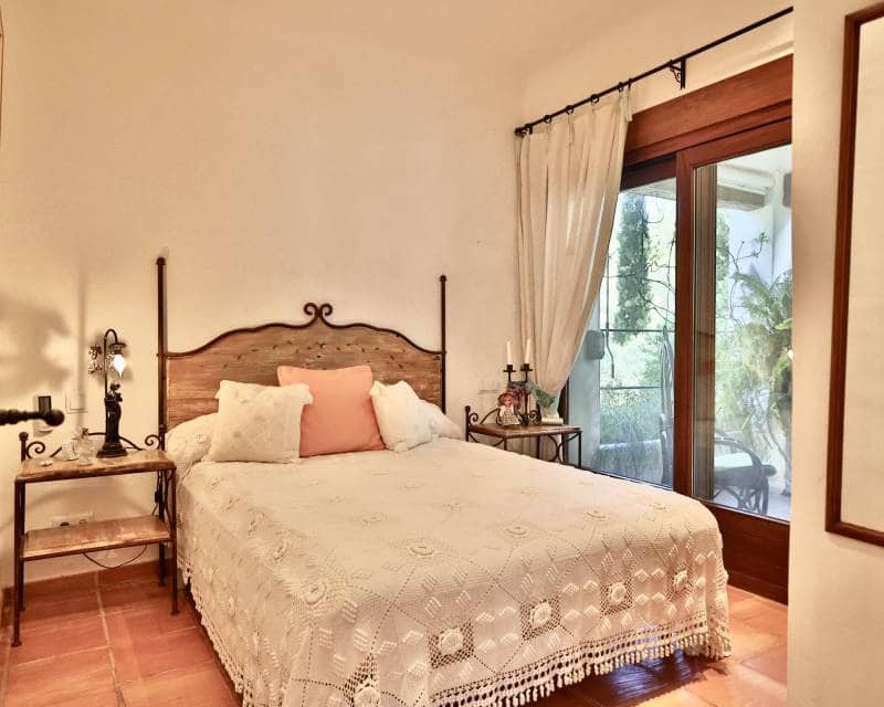 4 Zimmer Villa zu verkaufen in Javea / Xabia - 1.690.000 € (Ref: 8637718)