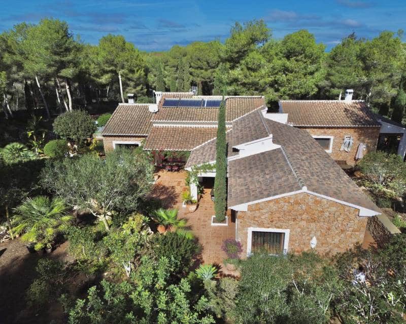 4 Zimmer Villa zu verkaufen in Javea / Xabia - 1.690.000 € (Ref: 8637718)