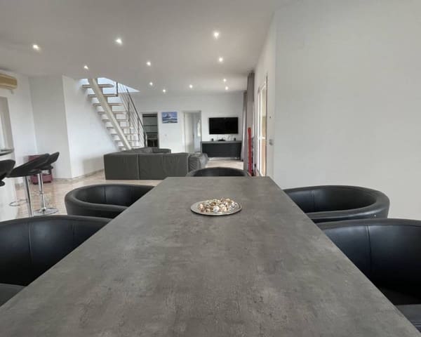 4 Zimmer Villa zu verkaufen in Calpe / Calp mit Pool - 1.250.000 € (Ref: 8688465)