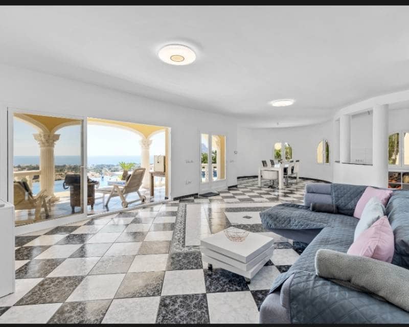 4 sovrum Villa till salu i Calpe / Calp med pool garage - 1 400 000 € (Ref: 8688465)
