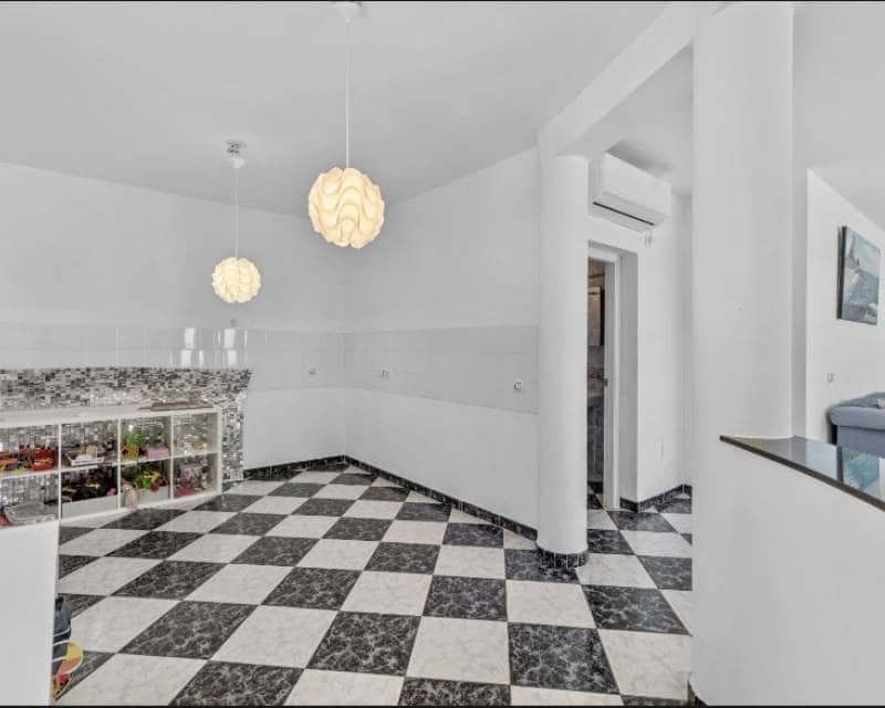 4 sovrum Villa till salu i Calpe / Calp med pool garage - 1 400 000 € (Ref: 8688465)