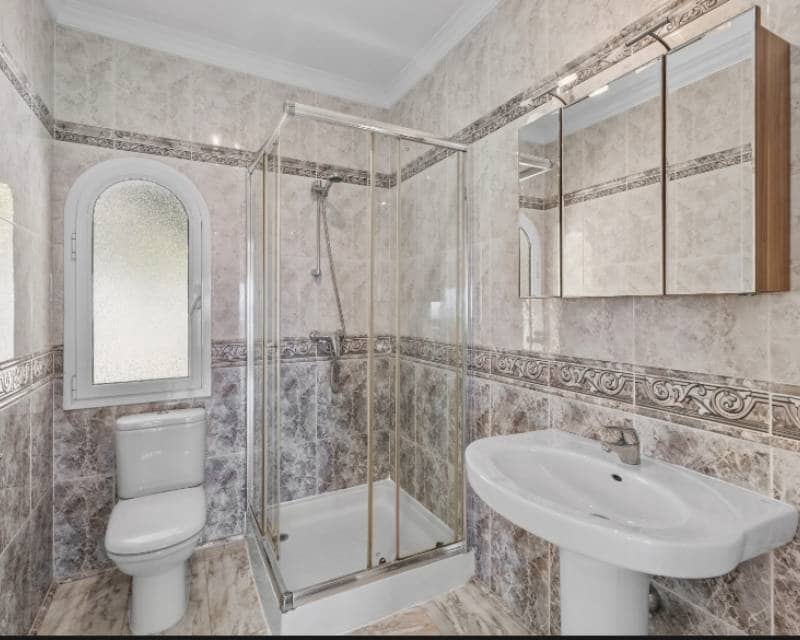 4 sovrum Villa till salu i Calpe / Calp med pool garage - 1 400 000 € (Ref: 8688465)