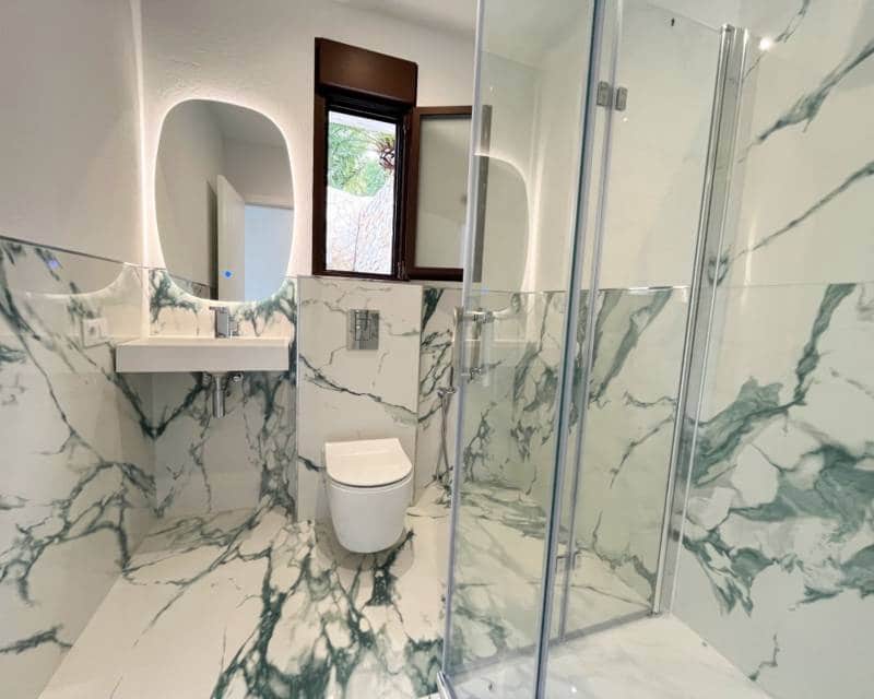 Chalet de 4 habitaciones en Dénia en venta con piscina - 999.000 € (Ref: 8688587)