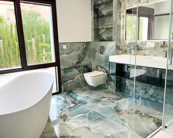 Chalet de 4 habitaciones en Dénia en venta con piscina - 999.000 € (Ref: 8688587)