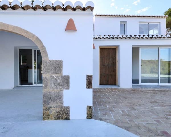6 chambre Villa/Maison à vendre à Javea / Xàbia avec piscine - 1 250 000 € (Ref: 8688593)
