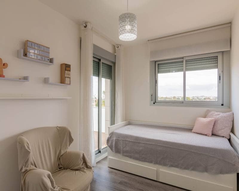 4 Zimmer Apartment zu vermieten in Javea / Xabia mit Pool Garage - 1.500 € (Ref: 8790326)