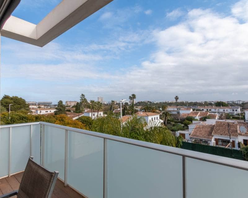 4 Zimmer Apartment zu vermieten in Javea / Xabia mit Pool Garage - 1.500 € (Ref: 8790326)