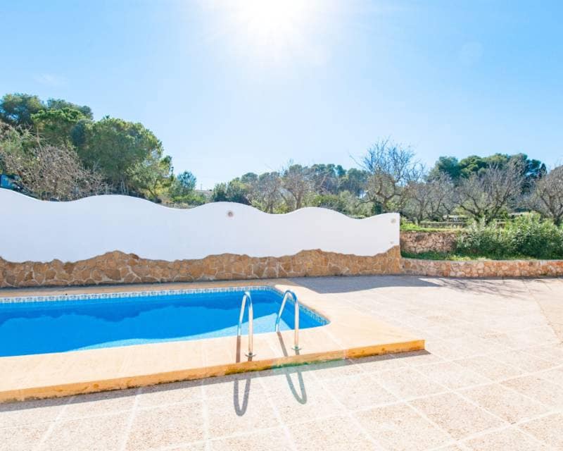 6 quarto Moradia para venda em Benissa com piscina - 990 000 € (Ref: 8837192)