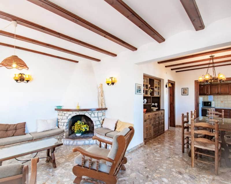 6 quarto Moradia para venda em Benissa com piscina - 990 000 € (Ref: 8837192)