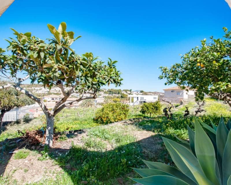 6 quarto Moradia para venda em Benissa com piscina - 990 000 € (Ref: 8837192)