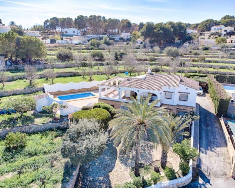 6 quarto Moradia para venda em Benissa com piscina - 990 000 € (Ref: 8837192)