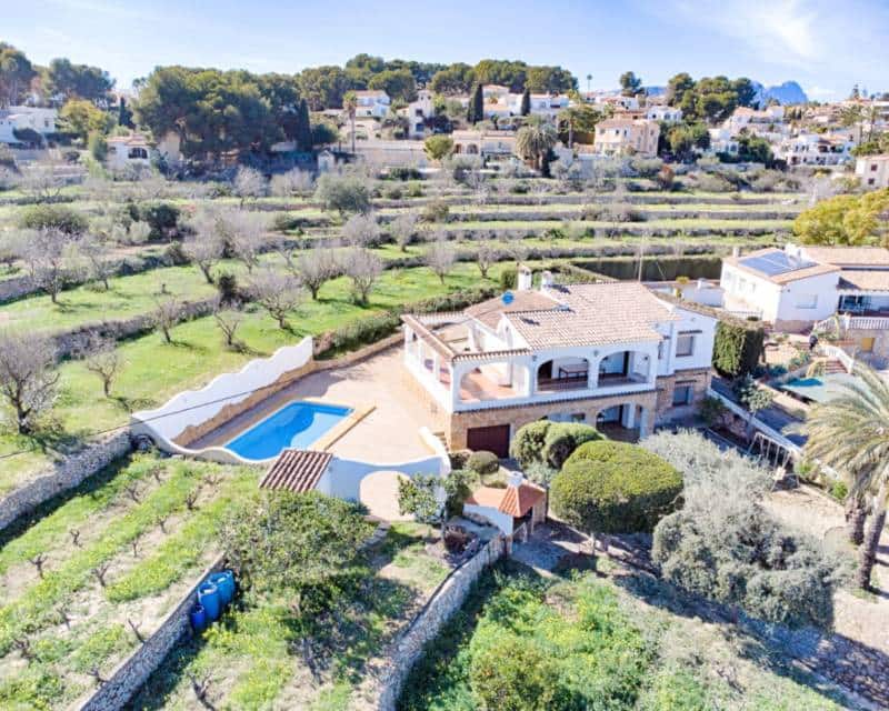 6 quarto Moradia para venda em Benissa com piscina - 990 000 € (Ref: 8837192)