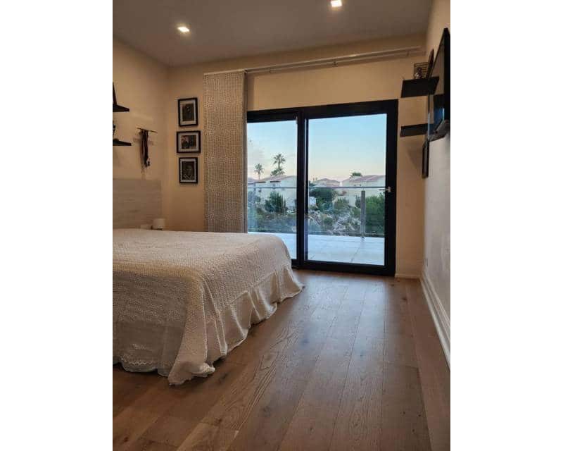 3 bedroom Villa for sale in Benitachell / Benitatxell with pool - € 950,000 (Ref: 8837197)