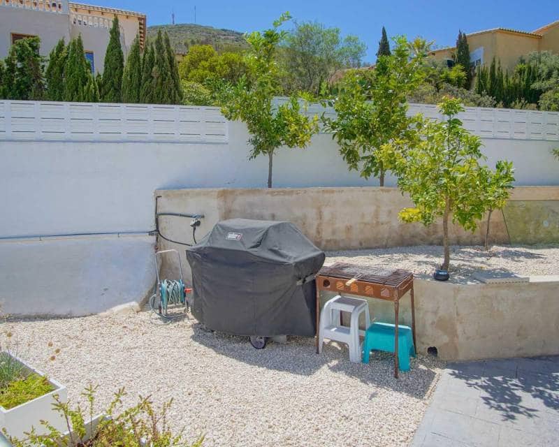 3 bedroom Villa for sale in Benitachell / Benitatxell with pool - € 950,000 (Ref: 8837197)