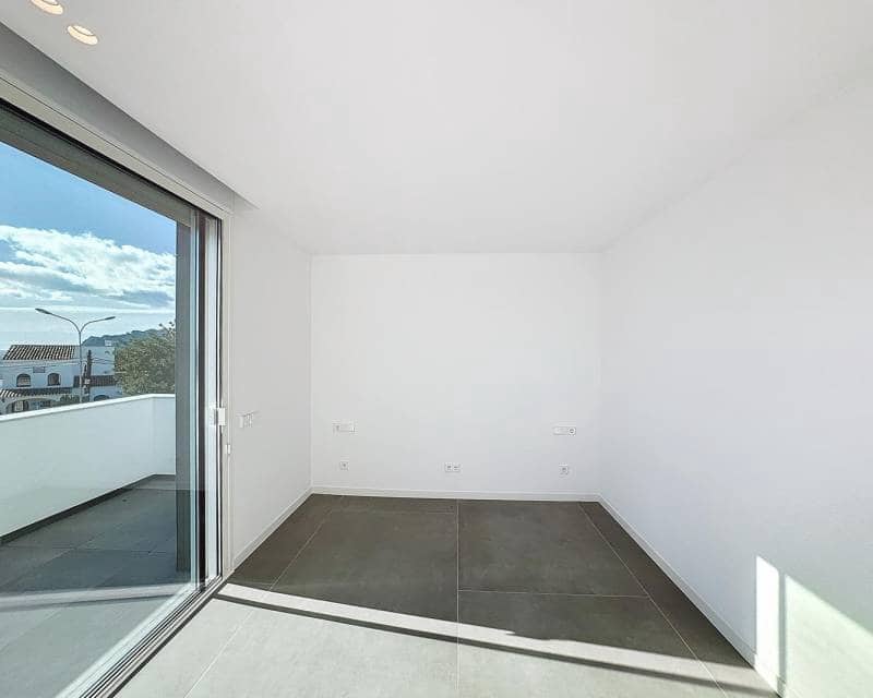 5 soveværelse Villa til salg i Moraira med swimmingpool - € 2.400.000 (Ref: 8837200)