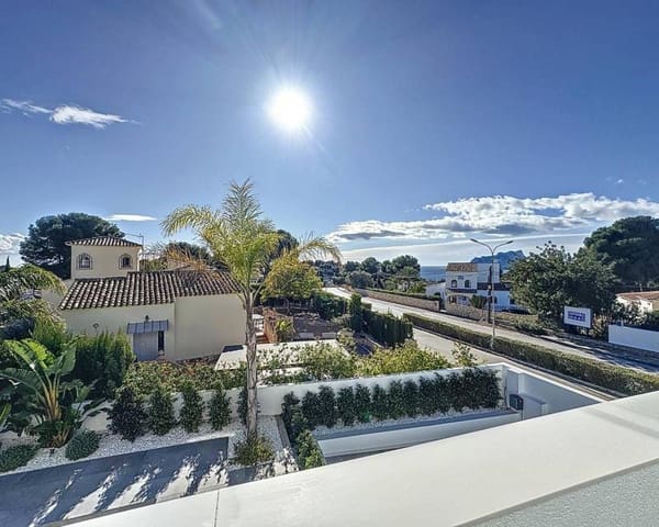5 soveværelse Villa til salg i Moraira, Teulada-Moraira med swimmingpool - € 2.400.000 (Ref: 8837200)