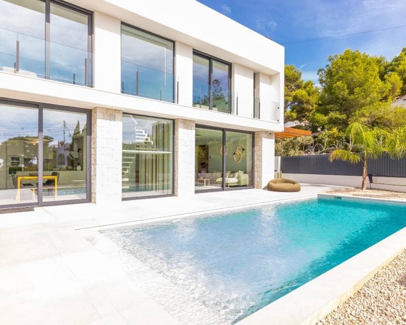 Chalet de 4 habitaciones en Benissa en venta con piscina - 1.250.000 € (Ref: 8840136)