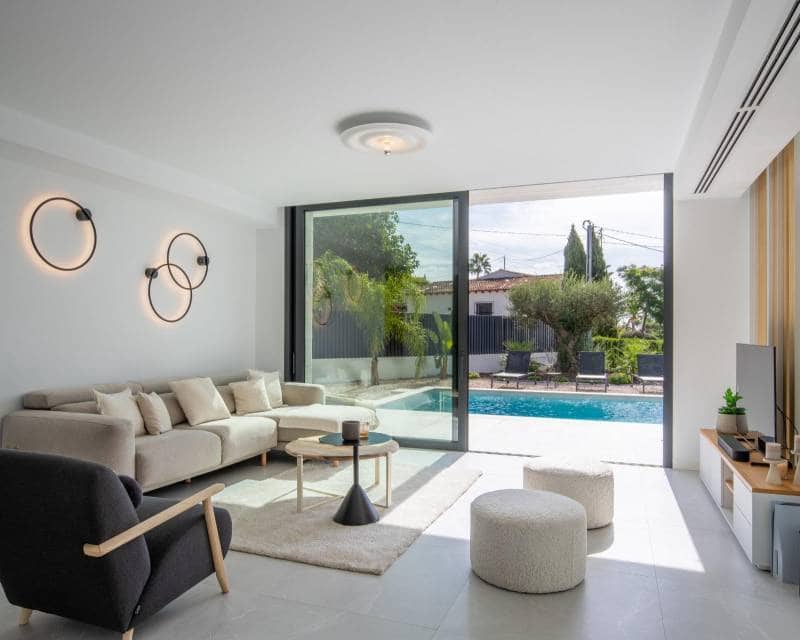 Chalet de 4 habitaciones en Benissa en venta con piscina - 1.250.000 € (Ref: 8840136)