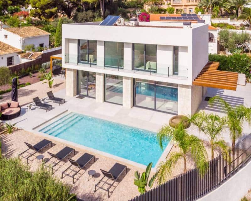 Chalet de 4 habitaciones en Benissa en venta con piscina - 1.250.000 € (Ref: 8840136)