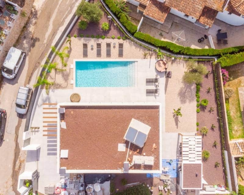 Chalet de 4 habitaciones en Benissa en venta con piscina - 1.250.000 € (Ref: 8840136)