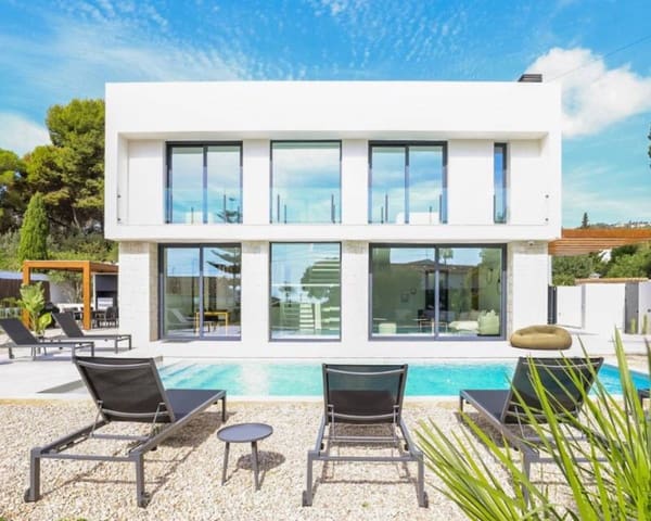 Chalet de 4 habitaciones en Benissa en venta con piscina - 1.250.000 € (Ref: 8840136)