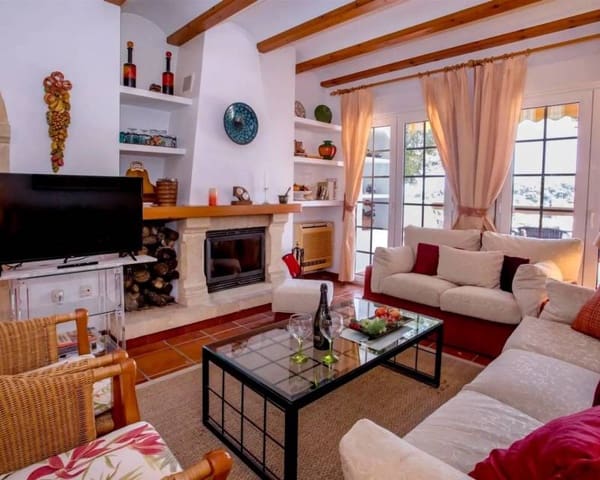 3 soverom Rekkehus til leie i Javea / Xàbia med svømmebasseng - € 1 500 (Ref: 8855848)