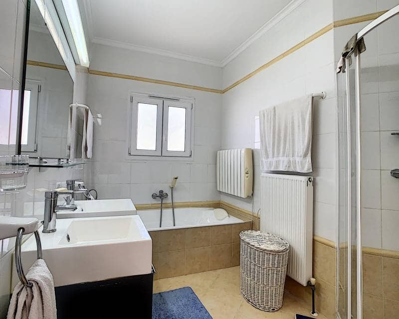 3 chambre Villa/Maison à vendre à Benitachell / Benitatxell avec piscine - 695 000 € (Ref: 8861713)