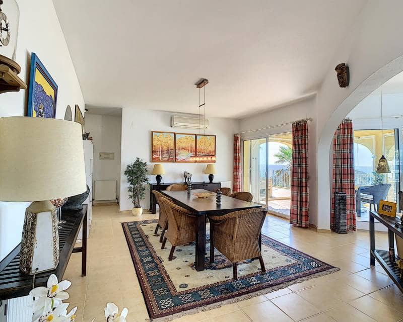 3 chambre Villa/Maison à vendre à Benitachell / Benitatxell avec piscine - 695 000 € (Ref: 8861713)