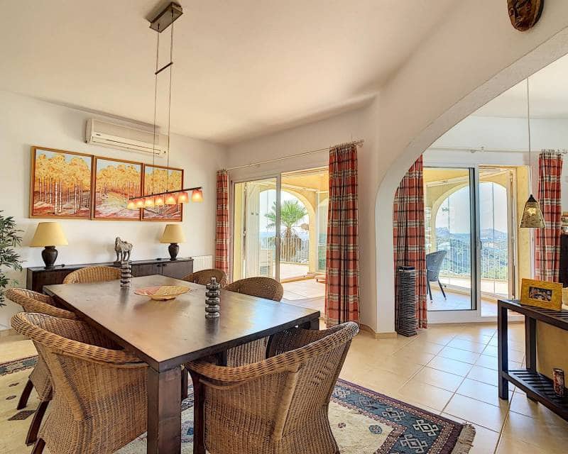 3 chambre Villa/Maison à vendre à Benitachell / Benitatxell avec piscine - 695 000 € (Ref: 8861713)