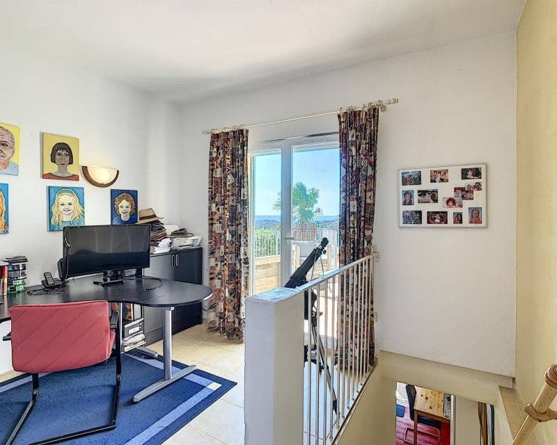 3 chambre Villa/Maison à vendre à Benitachell / Benitatxell avec piscine - 695 000 € (Ref: 8861713)