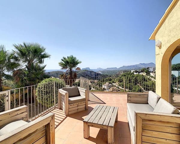 3 slaapkamer Villa te koop in Benitachell / Benitatxell met zwembad - € 695.000 (Ref: 8861713)