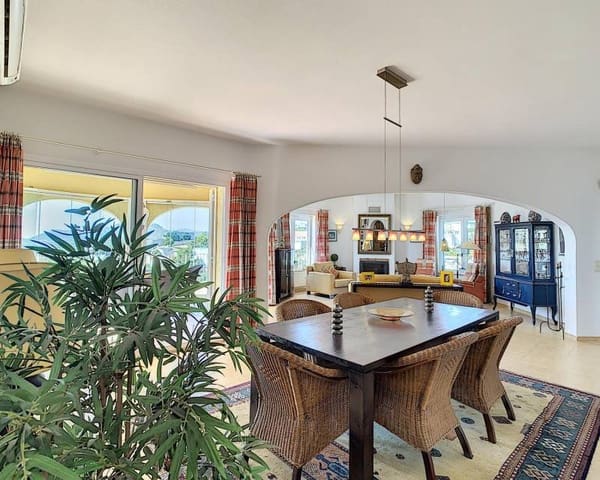 3 slaapkamer Villa te koop in Benitachell / Benitatxell met zwembad - € 695.000 (Ref: 8861713)