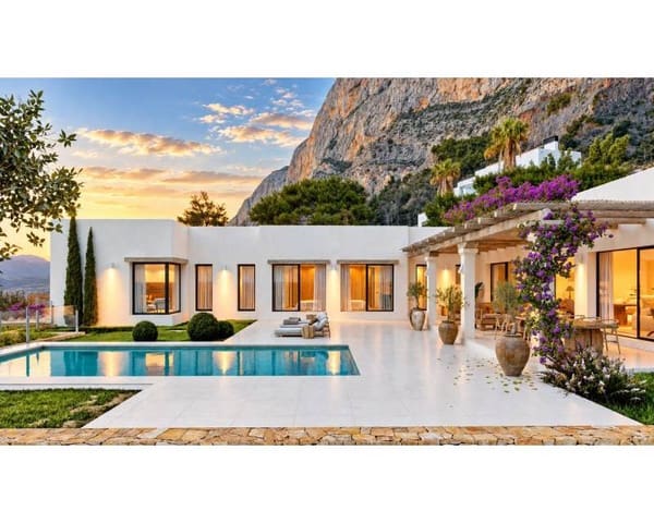 4 slaapkamer Villa te koop in Javea / Xàbia met zwembad garage - € 1.980.000 (Ref: 8878683)