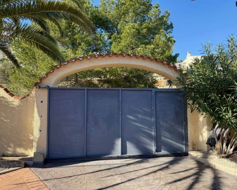 5 chambre Villa/Maison à vendre à Benitachell / Benitatxell avec piscine - 585 000 € (Ref: 8893807)