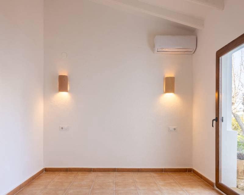 5 bedroom Villa for sale in Javea / Xabia with pool garage - € 790,000 (Ref: 8893809)