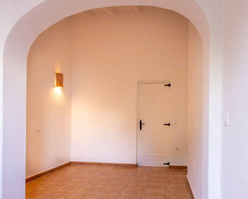 5 bedroom Villa for sale in Javea / Xabia with pool garage - € 790,000 (Ref: 8893809)