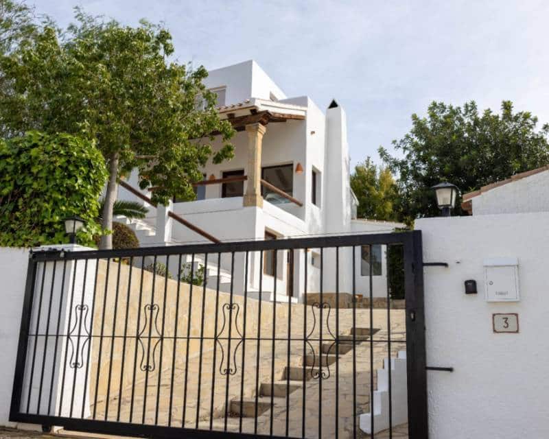 5 bedroom Villa for sale in Javea / Xabia with pool garage - € 790,000 (Ref: 8893809)