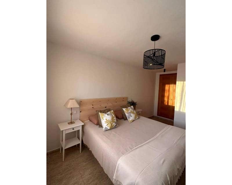 Apartamento de 2 habitaciones en Javea / Xàbia en alquiler con piscina garaje - 1.800 € (Ref: 8893812)