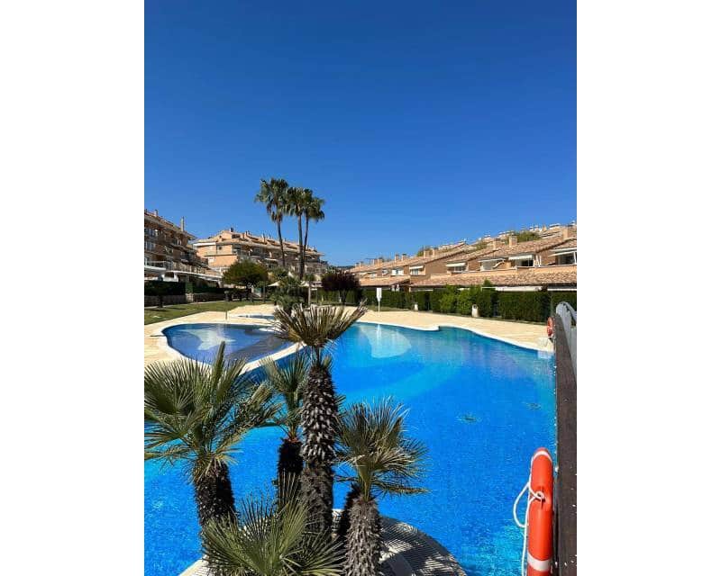 Apartamento de 2 habitaciones en Javea / Xàbia en alquiler con piscina garaje - 1.800 € (Ref: 8893812)