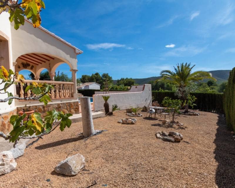 3 bedroom Villa for rent in Javea / Xabia with pool garage - € 2,500 (Ref: 8895570)