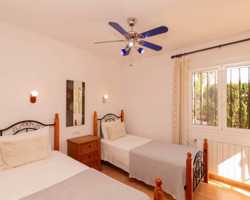 3 bedroom Villa for rent in Javea / Xabia with pool garage - € 2,500 (Ref: 8895570)