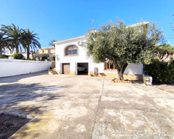 6 sypialnia Willa na sprzedaż w Javea / Xàbia z basenem - 950 000 € (Ref: 8935792)
