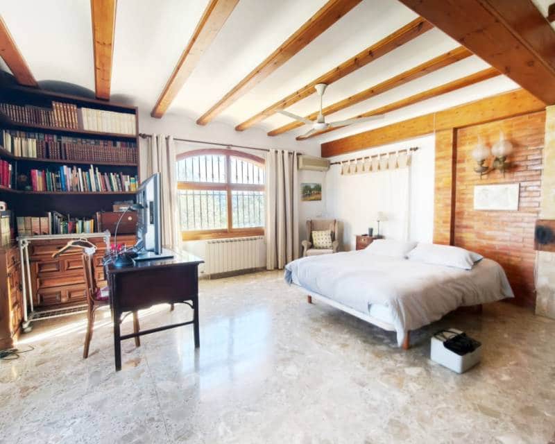 6 sypialnia Willa na sprzedaż w Javea / Xabia z basenem - 950 000 € (Ref: 8935792)