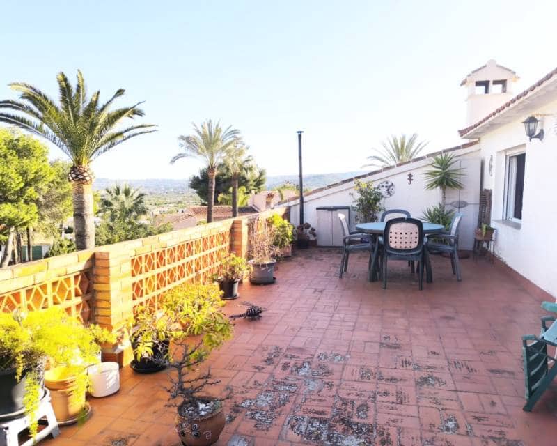 6 sypialnia Willa na sprzedaż w Javea / Xabia z basenem - 950 000 € (Ref: 8935792)