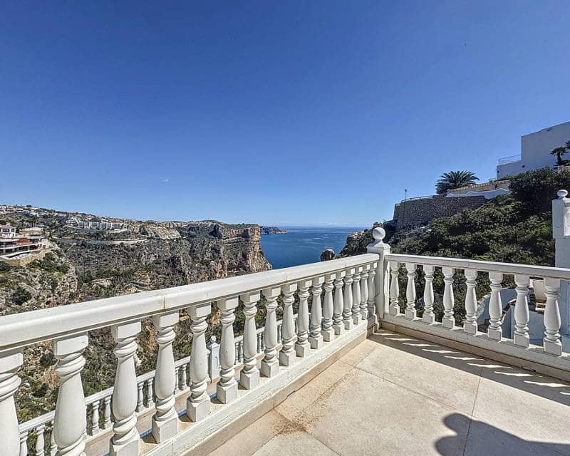 4 Zimmer Villa zu verkaufen in Benitachell / Benitatxell mit Pool - 765.000 € (Ref: 8935804)