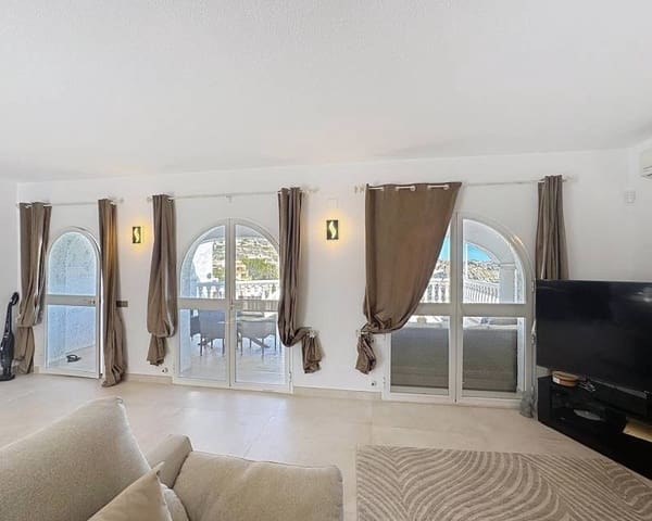 4 Zimmer Villa zu verkaufen in Benitachell / Benitatxell mit Pool - 765.000 € (Ref: 8935804)