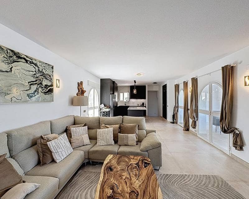 4 Zimmer Villa zu verkaufen in Benitachell / Benitatxell mit Pool - 765.000 € (Ref: 8935804)